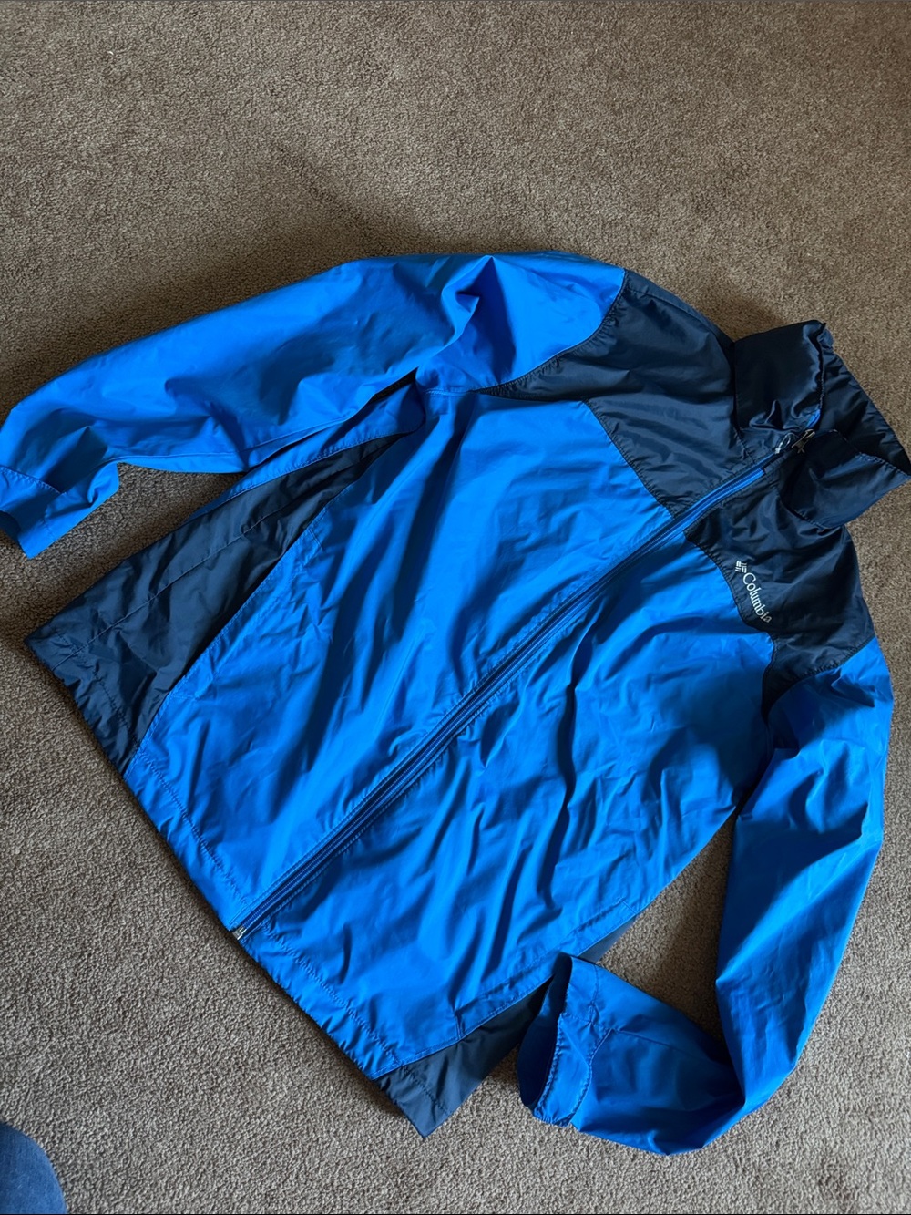 Columbia Men's Blue & Navy Lightweight Windbreaker Jacket